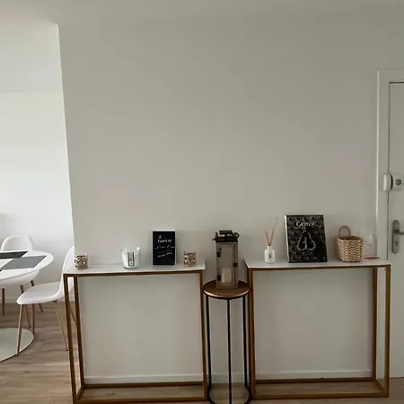 Park Apartment